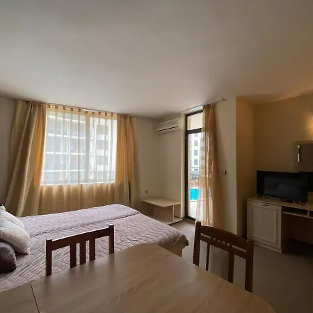 Avalon D202 Private Sunny * Slantchev Briag